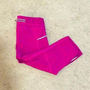 Women's Athleta Running Capris: Comfortable Performance Wear